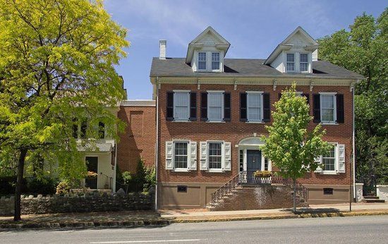 Kemerer Museum of Decorative Arts